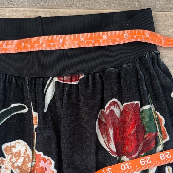 Vivian Shyu Floral Black Wide-Leg Pants size M/L - Picture 4 of 10